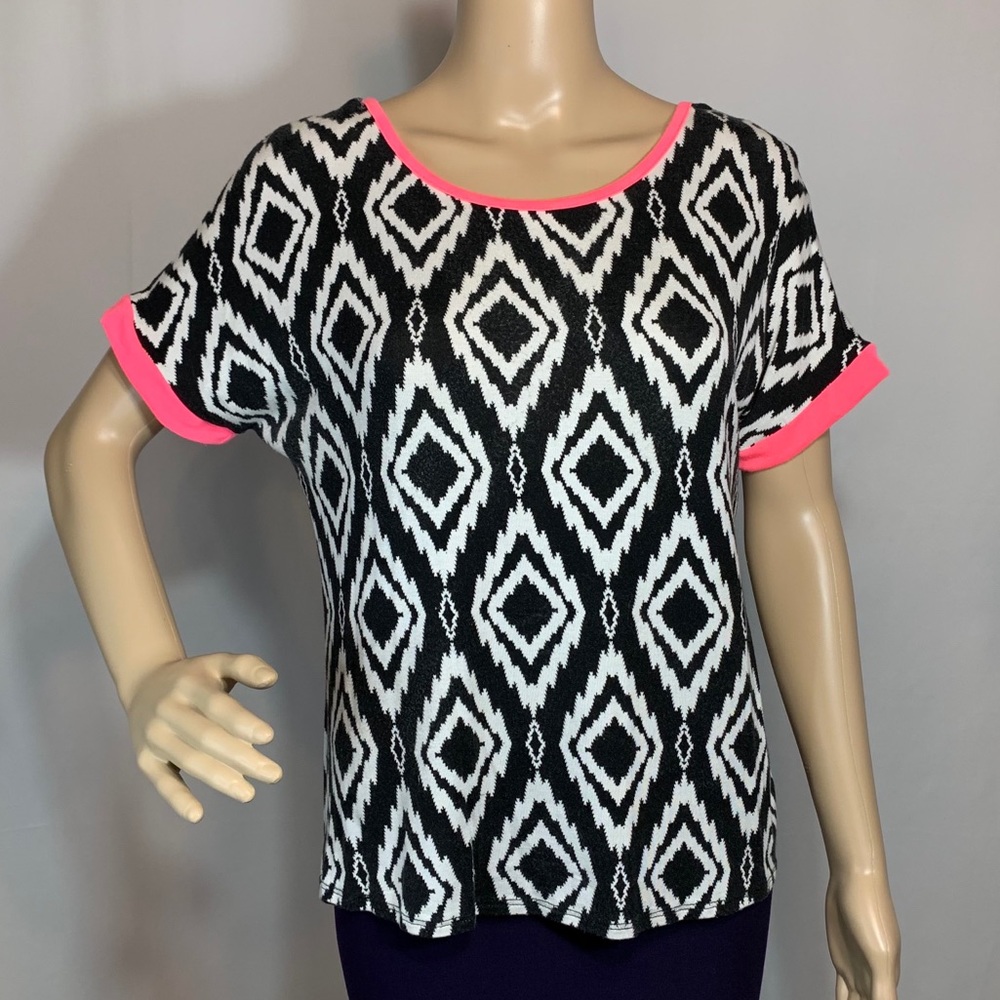 Daily Special Tee Size Large